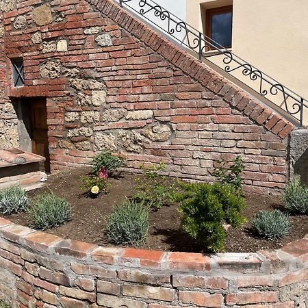Montevenere 83 Villa Chiusi Buitenkant foto
