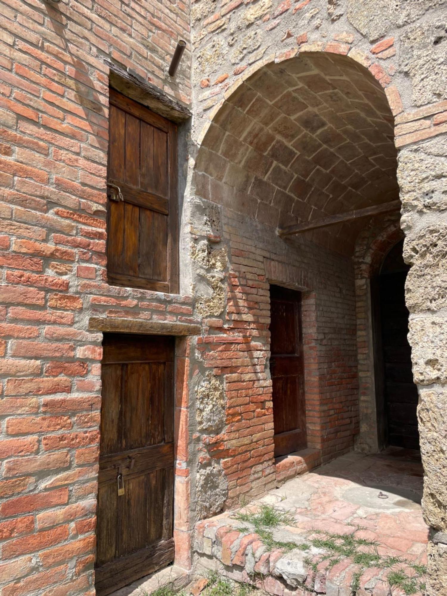 Montevenere 83 Villa Chiusi Buitenkant foto