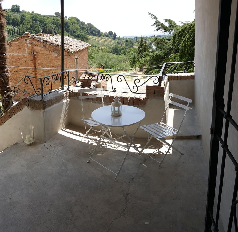 Montevenere 83 Villa Chiusi Buitenkant foto