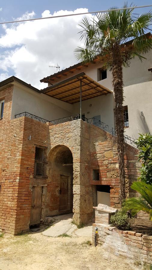Montevenere 83 Villa Chiusi Buitenkant foto
